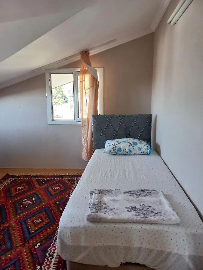 Bed & Breakfast Sunshine Guest House With Terrace