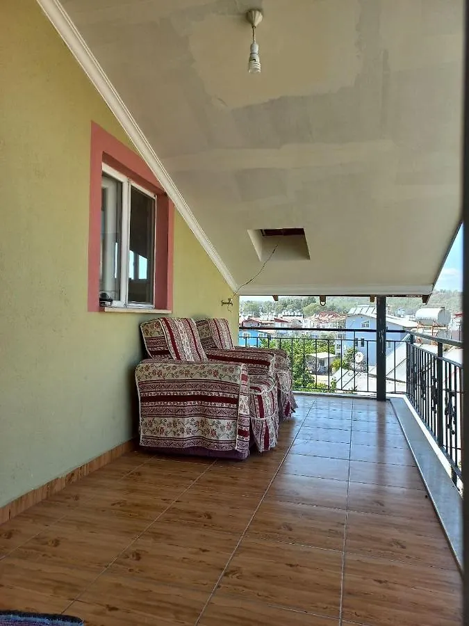 Sunshine Guest House With Terrace Bed & Breakfast Fethiye